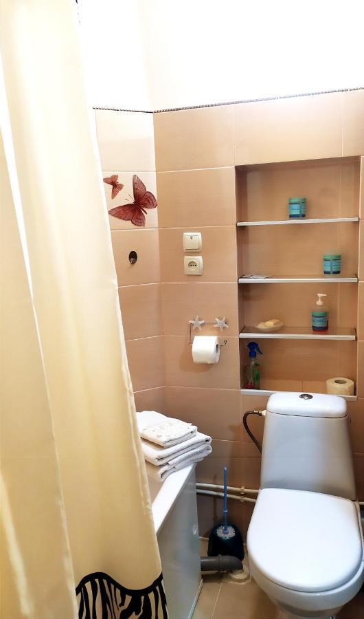 Центр Свободи Lviv Ngoại thất bức ảnh